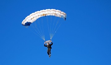 足彩网直播机构：意甲焦点战裁判人选敲定 马里亚尼将执哨米兰对阵热那亚关键战役