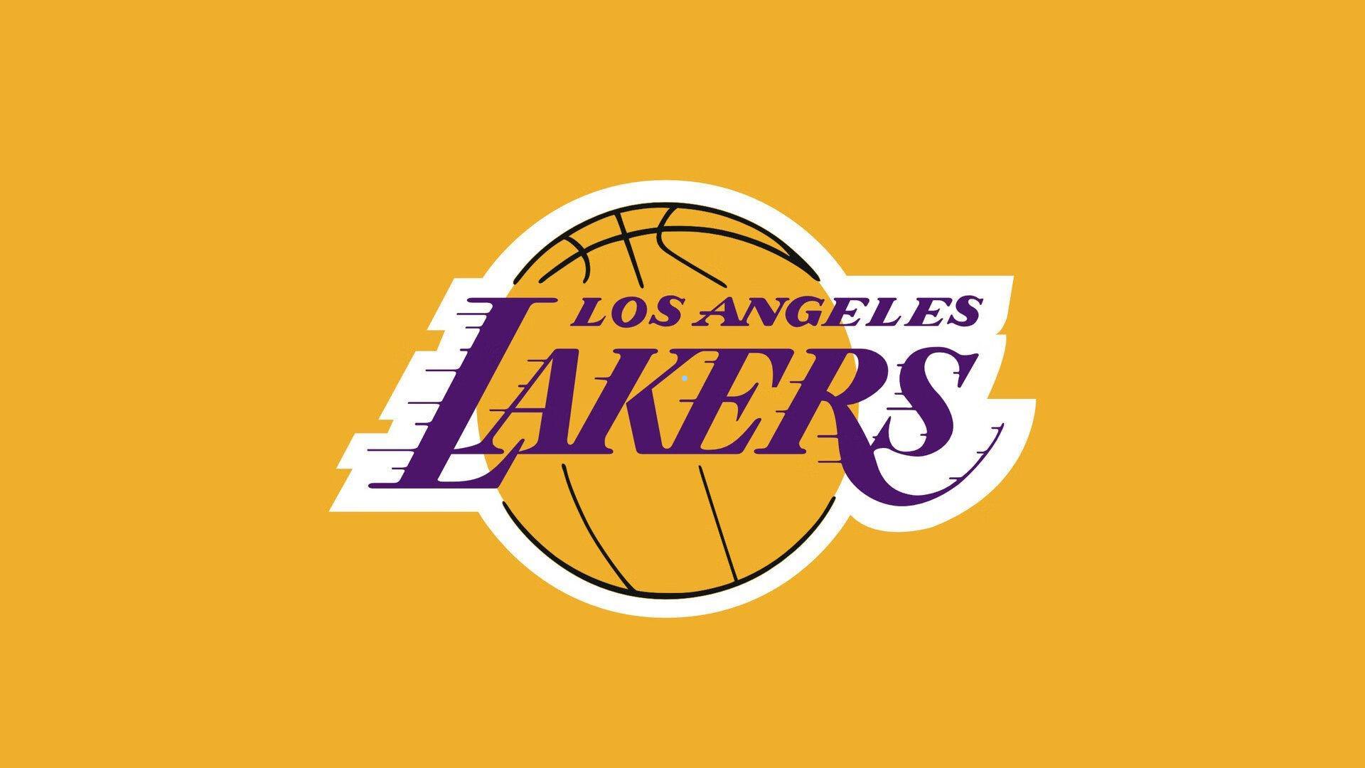 莫雷托独家透露，皇马持续力挺阿隆索，夏窗重点补强中后卫防线