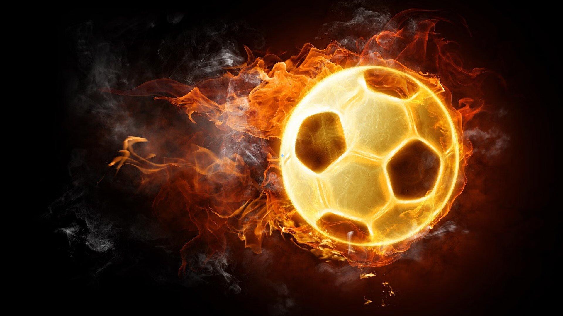 意超杯半决赛爆冷，卫冕冠军惨遭淘汰，那不勒斯强势晋级决赛